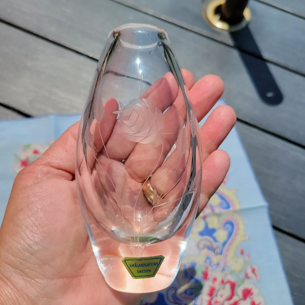 Stunning Smalandshyttan Sweden Crystal Vase ~ Lovely! MCM
